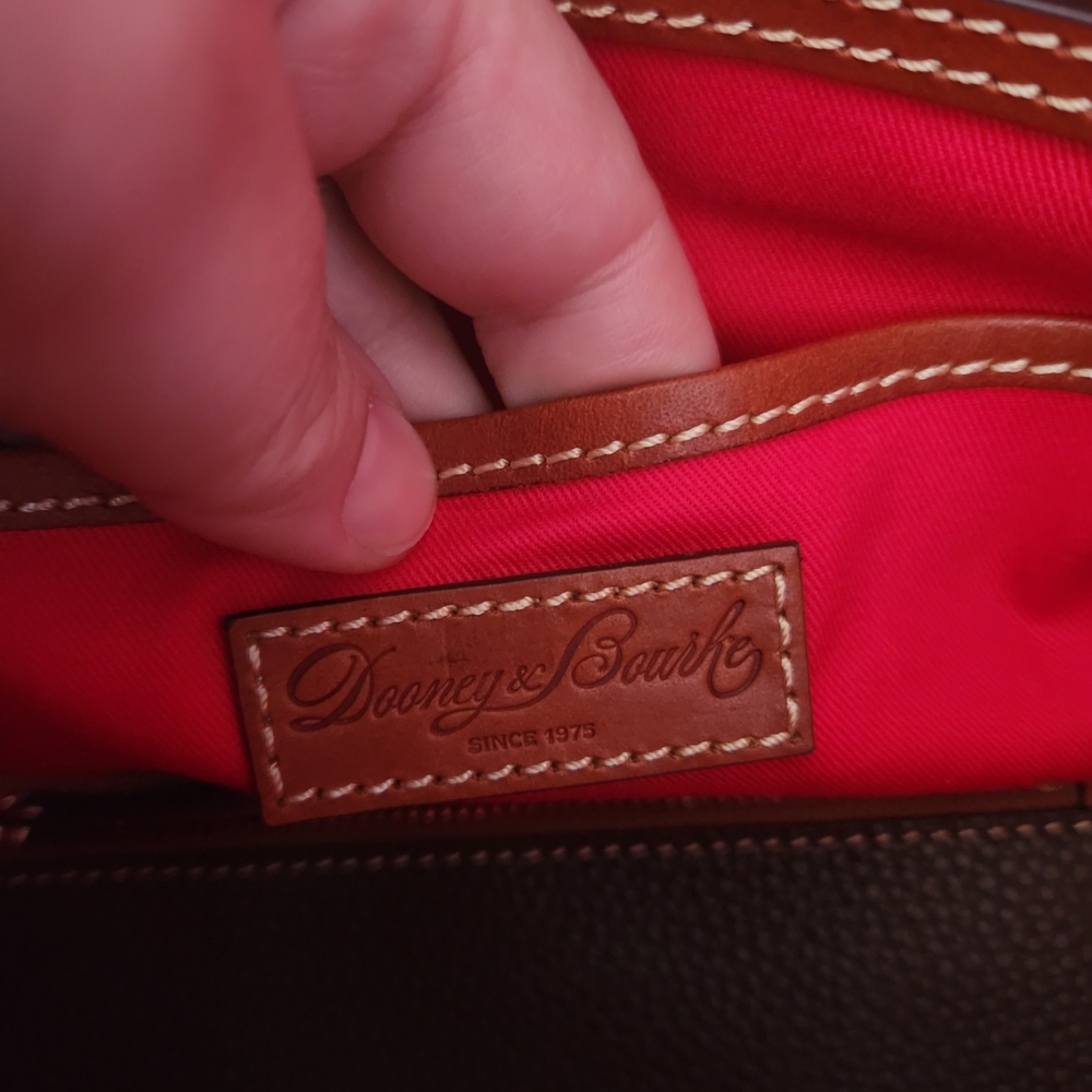 Dooney & Bourke Pebble Grain Small Briana With Pouch - Picture 5 of 8